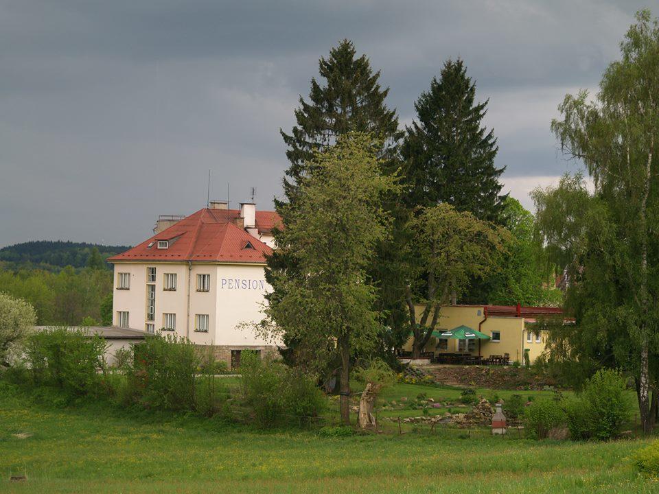Pension Pod Šibeňákem Strmilov Exterior foto